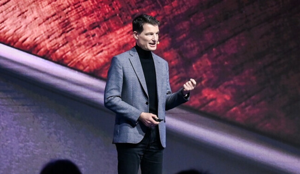 Thomas Ingenlath returns to Volvo Cars as Chief Design Officer, demonstrating the company’s commitment to visionary design and electrification