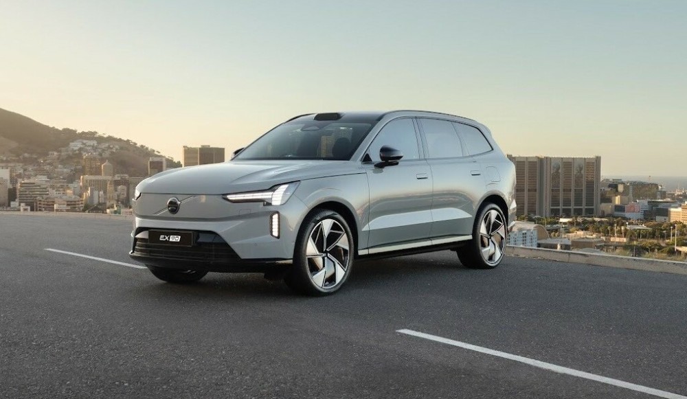 Volvo EX90 wins Stuff Gadget Awards 2025 Electric Car of the Year