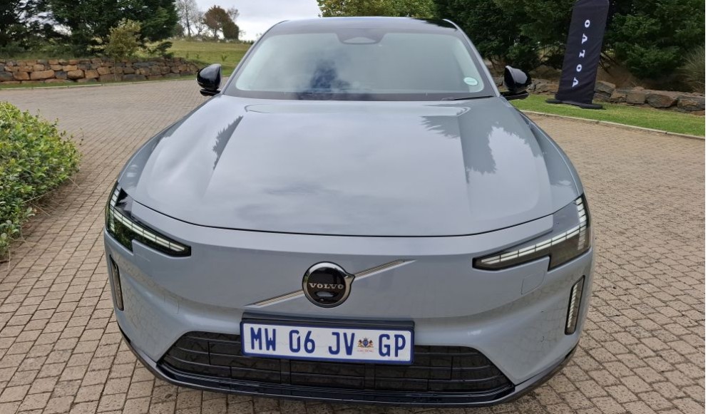 First Drive - Volvo ES90
