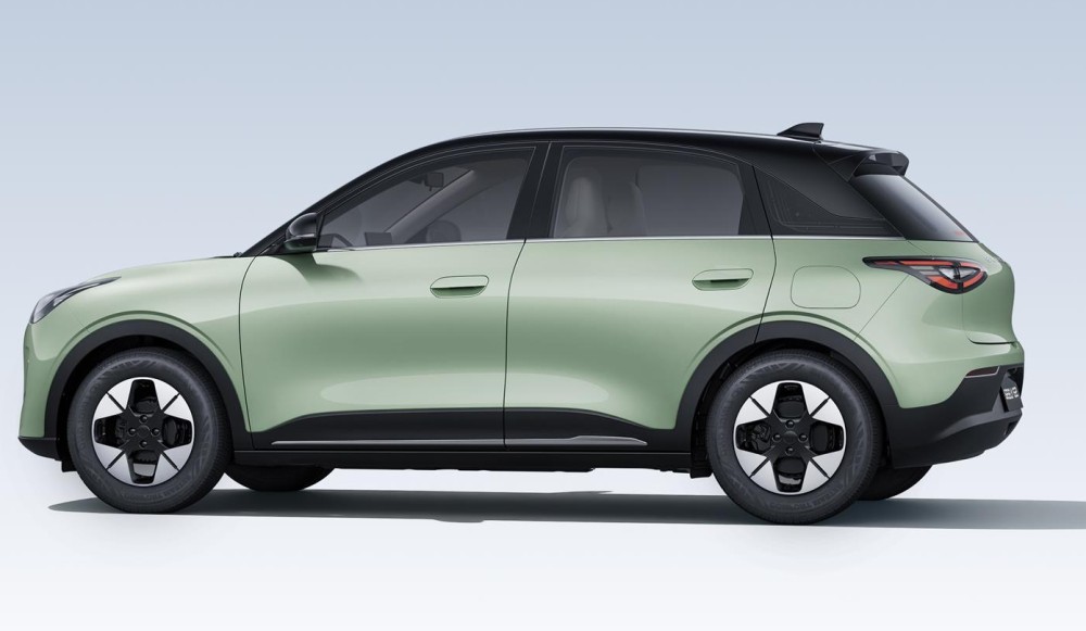 Electric city slicker from Geely