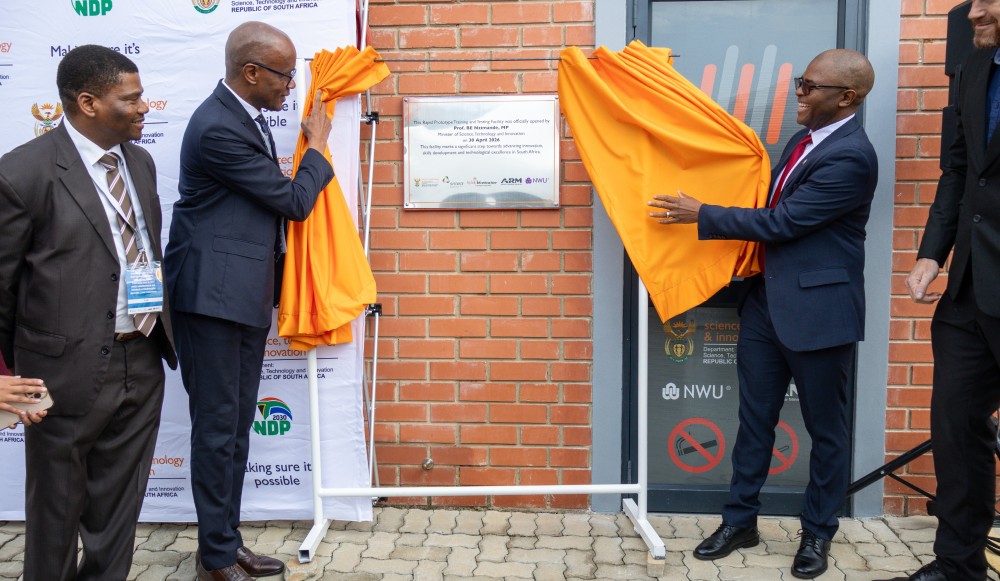 Toyota and Government Partnership marks key step forward for Hydrogen Mobility in South Africa