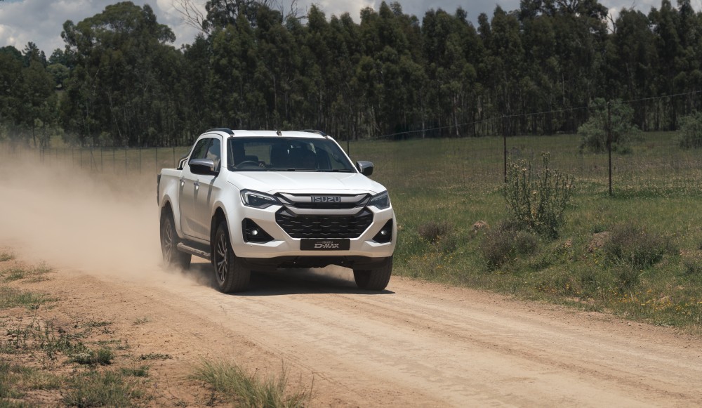 WITH YOU FOR THE LONG RUN: ISUZU’S NEW D-MAX BAKKIE COMPLETES OVER 400,000 KM IN DURABILITY TESTS