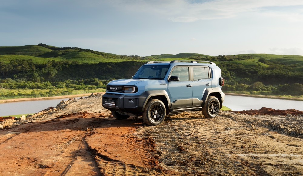 TOYOTA INTRODUCES THE ALL-NEW LAND CRUISER FJ
