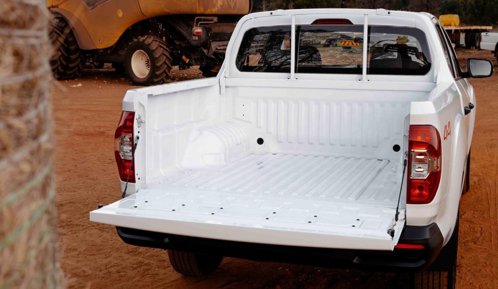 LDV offers single-cab economy