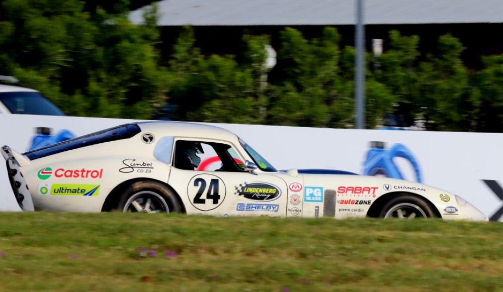 Historic spectacle at Zwartkops