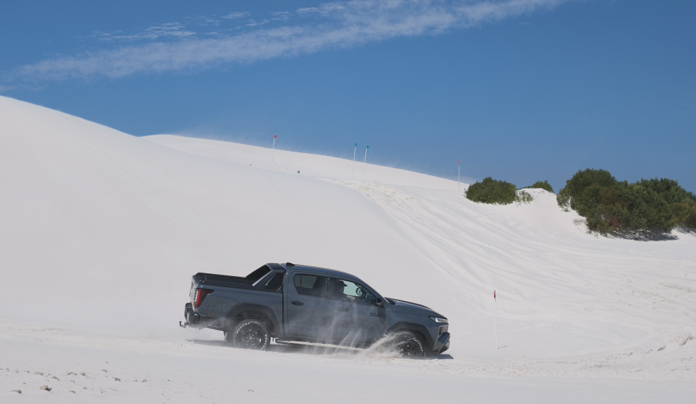 ALL-NEW HILUX TAKES ON THE DUNES AT THE 2026 TOYOTA ATLANTIS 4X4 FUN DAY