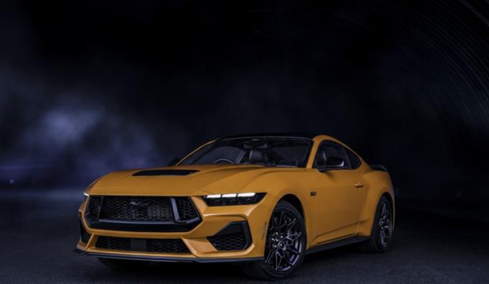 Ford Mustang goes dark