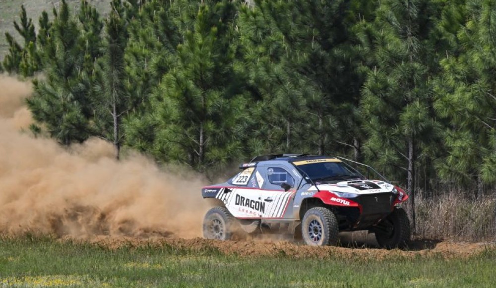 Three in a row for Botterill and Kohne