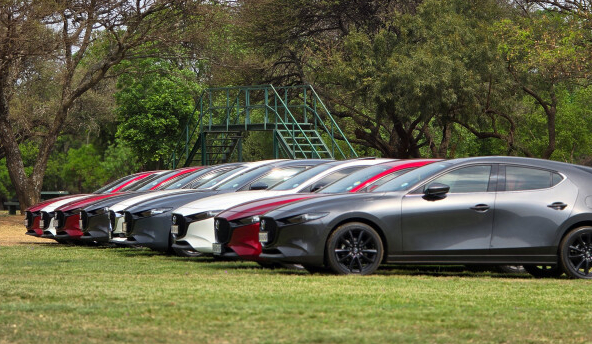 Mazda3 Enthusiasts’ Meet-Up Celebrates Design, Belonging and the Joy of the Drive