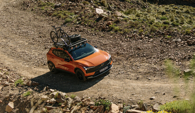 Volvo EX30 Cross Country becomes the first fully electric vehicle to conquer Sani Pass