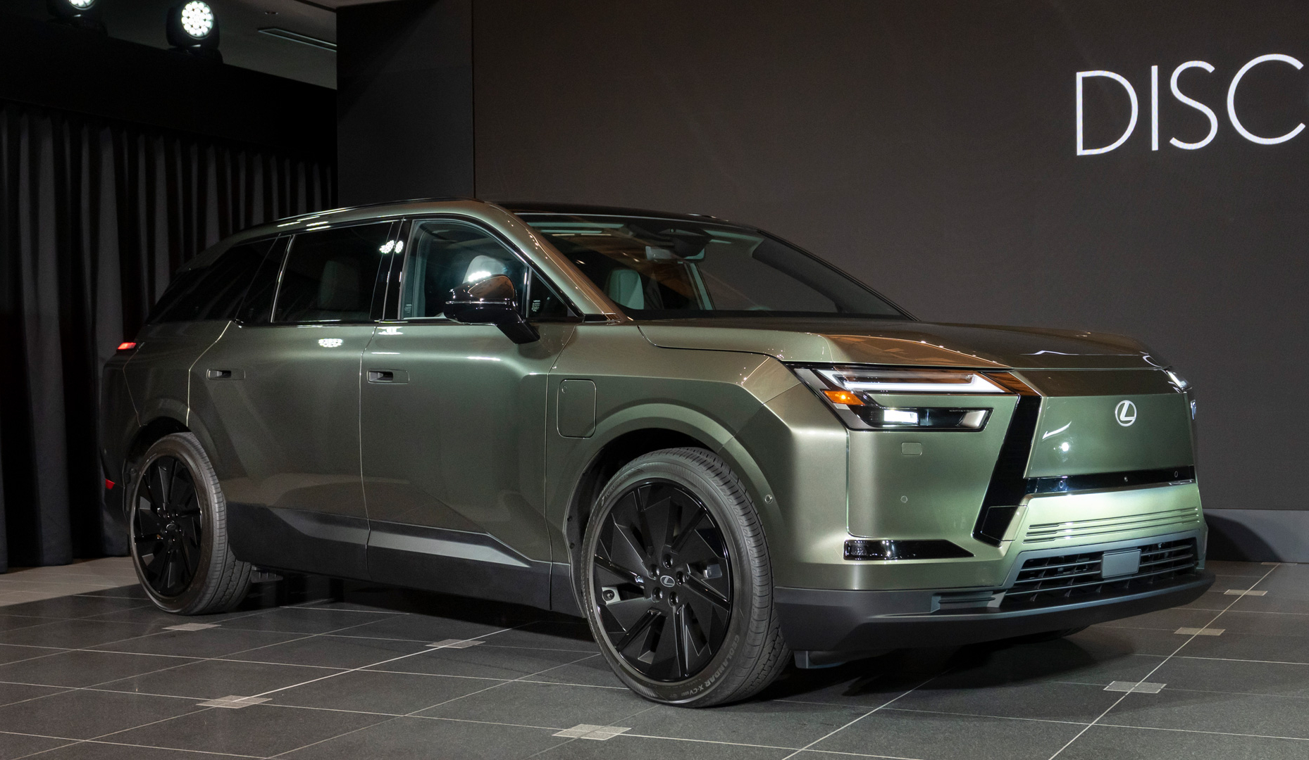 LEXUS REVEALS NEW TZ ELECTRIC SUV