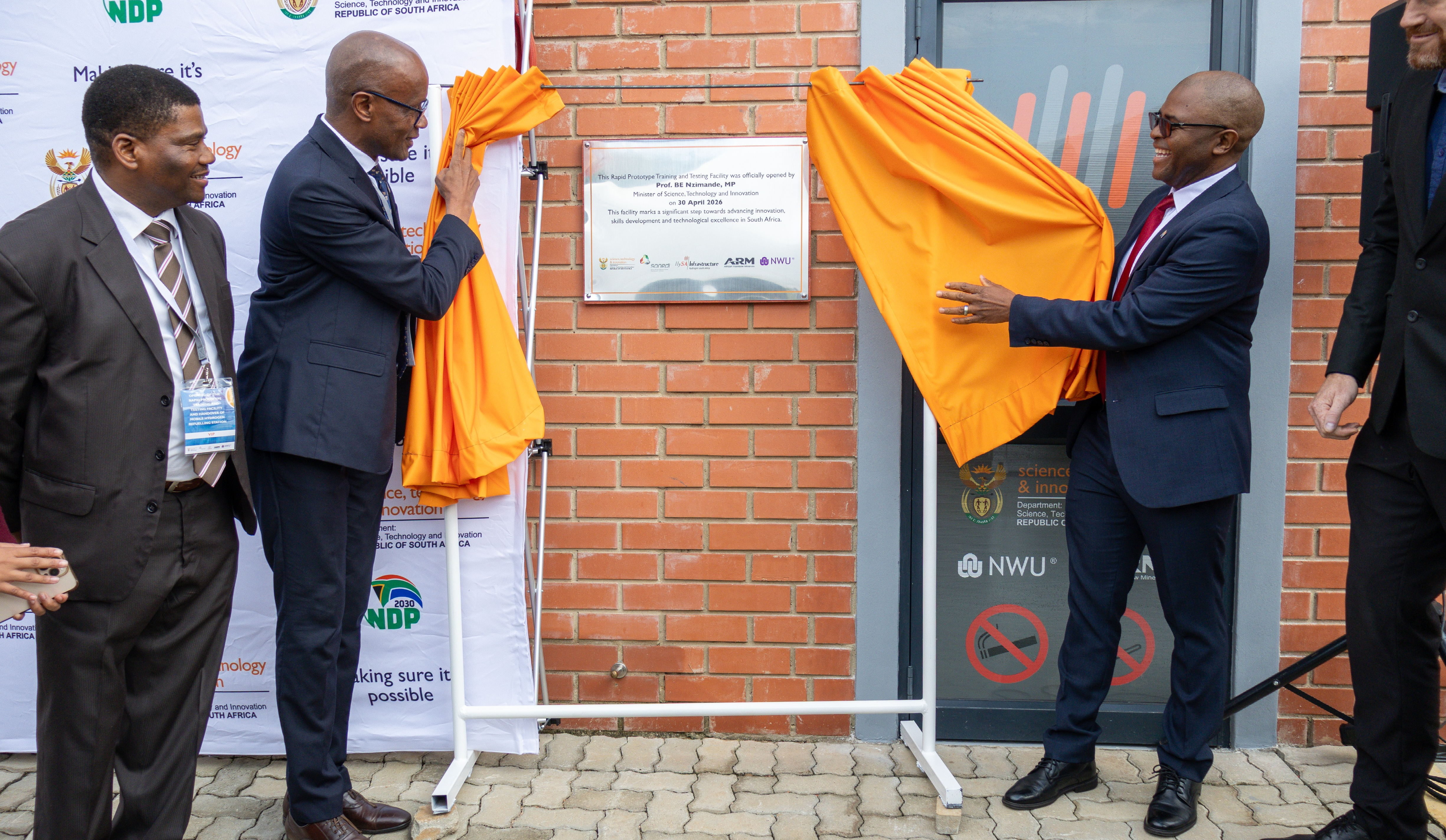 Toyota and Government Partnership marks key step forward for Hydrogen Mobility in South Africa