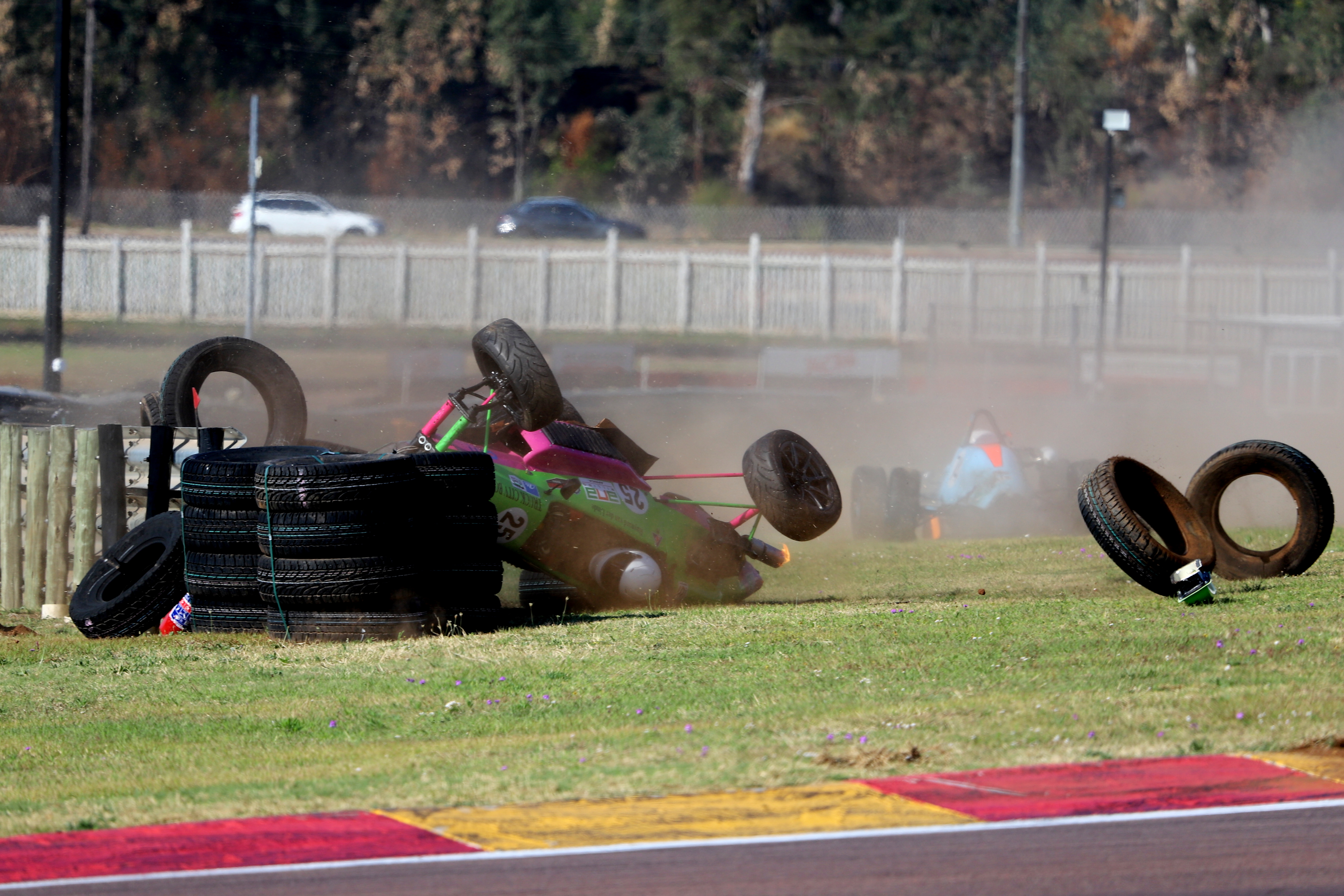 Drama in the Formula Vee race - fortunately without injury