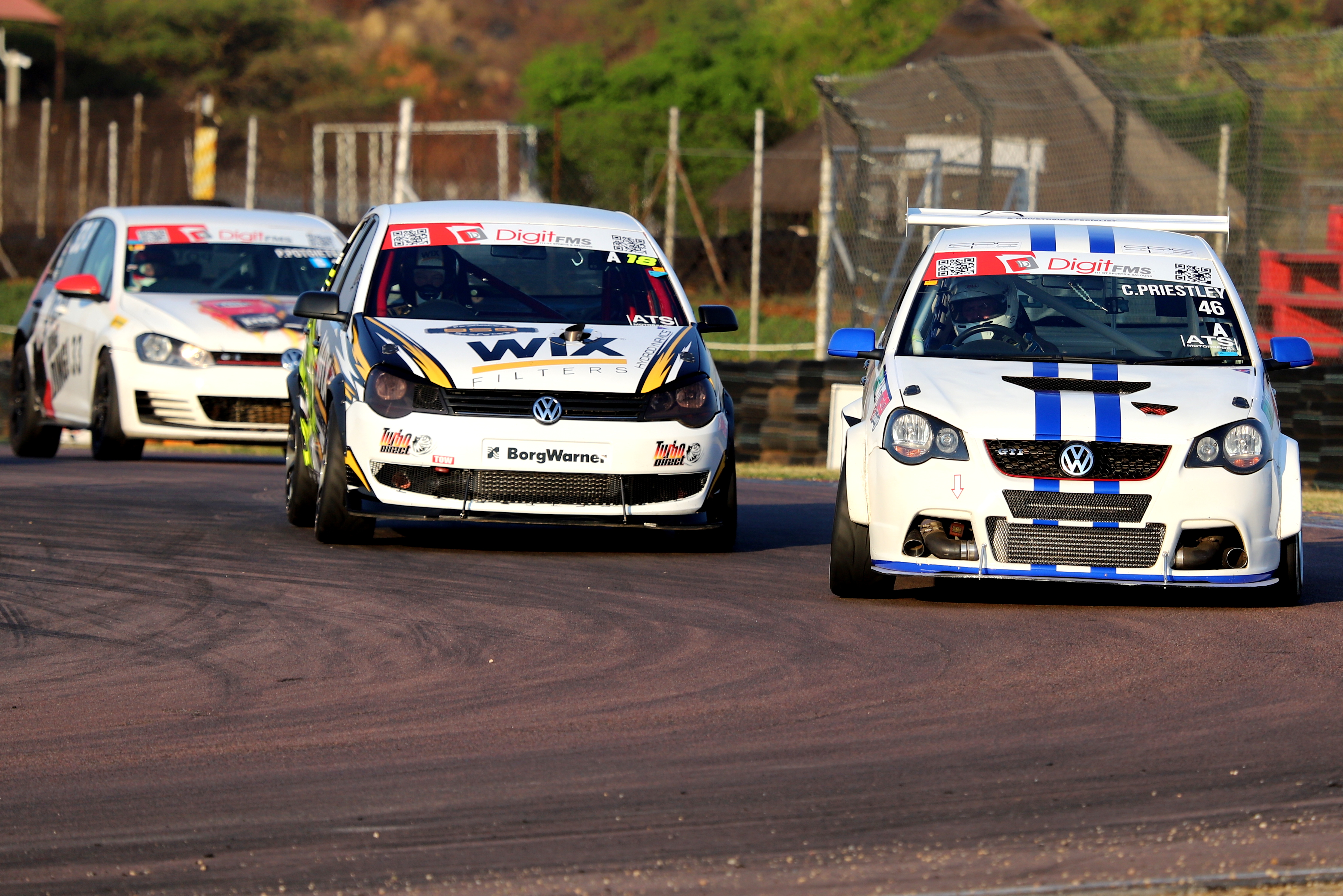 Close racing at Zwartkops Raceway